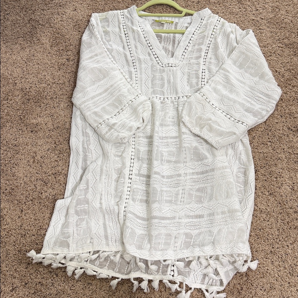 Gianni Bini White Crochet Top with Tassel Detail NWOT